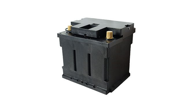 Terenzi - Case per batteria automotiv sovrastampaggio di plastica su metallo